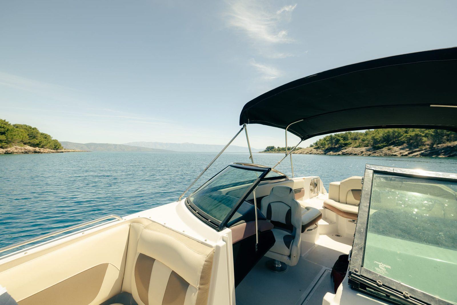 Four Winns HD240OB — photo 1